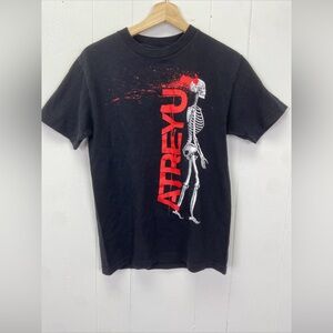 Atreyu 2008 Walking Skull Short Sleeve Metal Rock Band T-Shirt Size Small